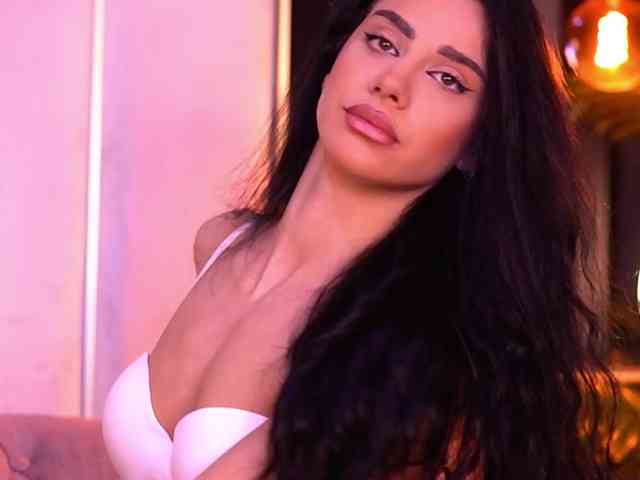 ArinaRhodes webcam