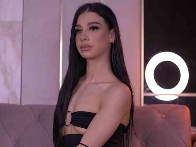 ArinaRhodes ArinaRhodes