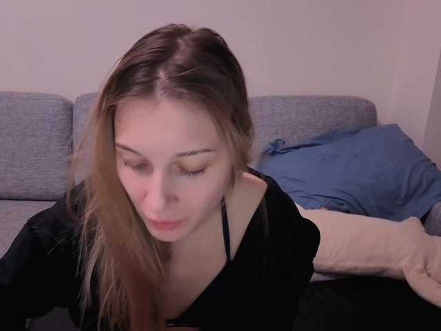 LindaLukas's BongaCams show and profile