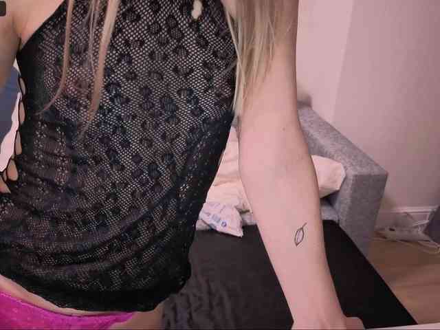 LindaLukas LindaLukas