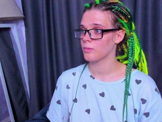 KIKIKrash Porn Show
