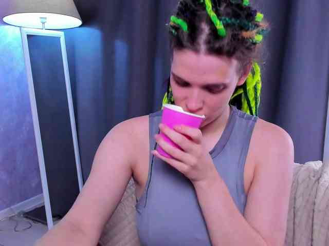 KIKIKrash