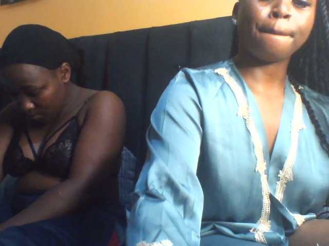  EboniesBelle chat room