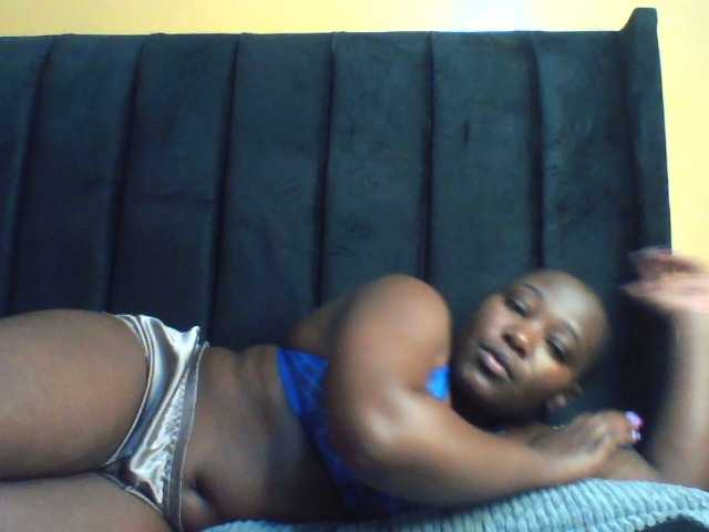 Ebonies Belle (EboniesBelle)