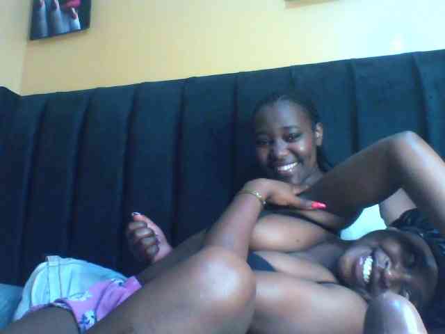EboniesBelle webcam