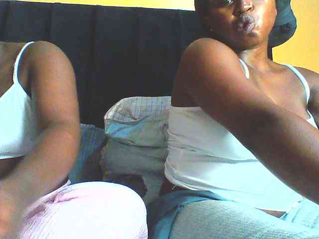 EboniesBelle EboniesBelle