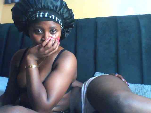 EboniesBelle webcam