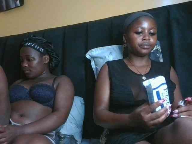 EboniesBelle EboniesBelle