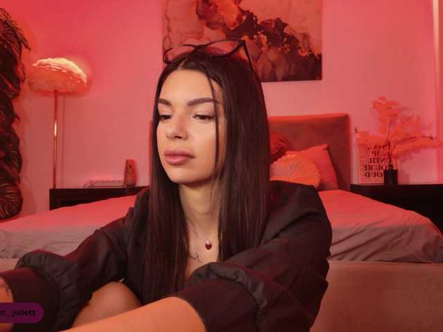 Jelly-beanss's BongaCams show and profile