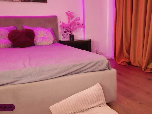 Jelly-beanss's BongaCams show and profile