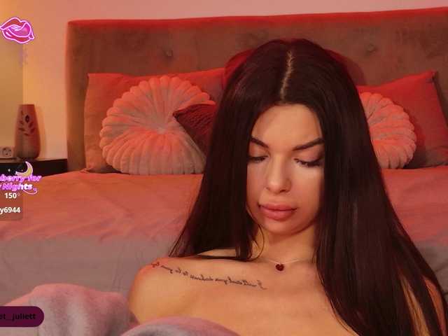 Jelly-beanss's BongaCams show and profile