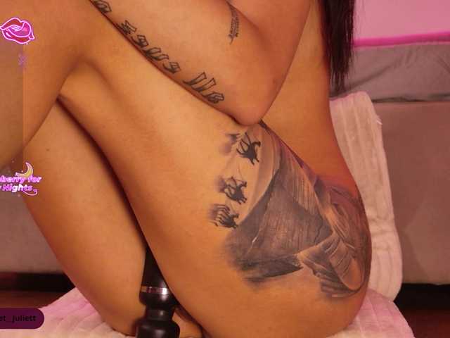 Jelly-beanss's BongaCams show and profile