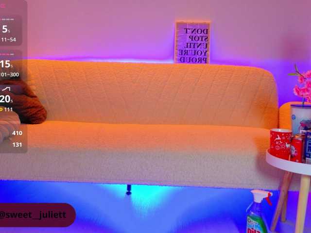 Jelly-beanss's BongaCams show and profile