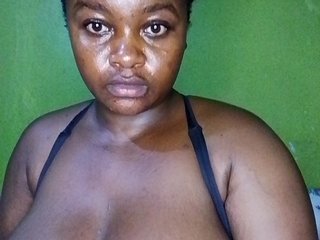 bigtitsqueen33 Porn Show