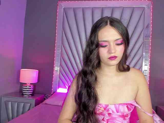 GabbyBale webcam