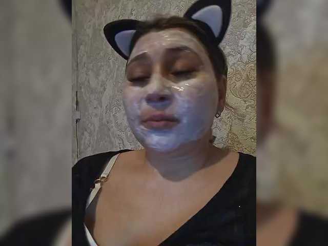 MaryHopkins's BongaCams show and profile