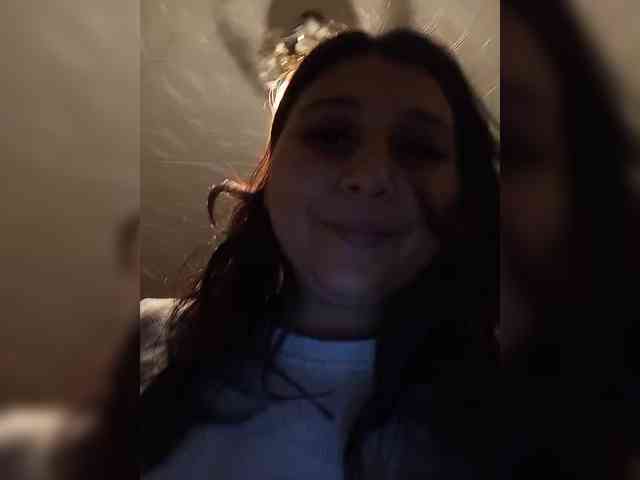 MaryHopkins webcam