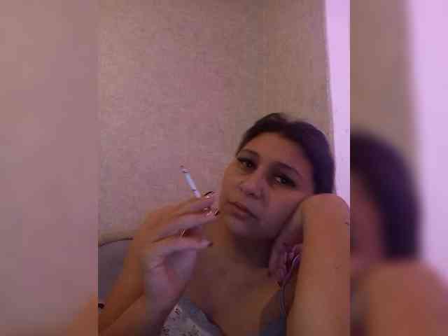 MaryHopkins webcam