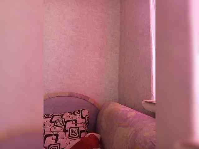 MaryHopkins webcam