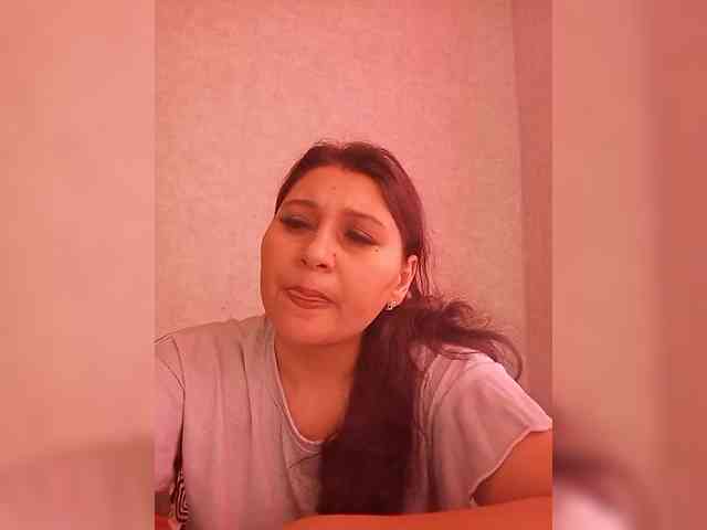 MaryHopkins webcam