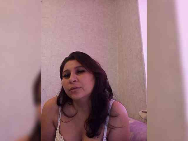 MaryHopkins webcam