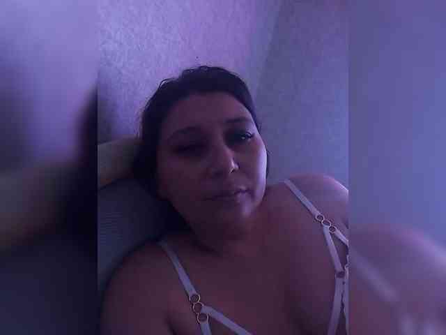 MaryHopkins webcam