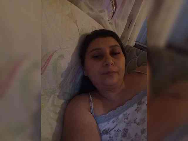 MaryHopkins webcam