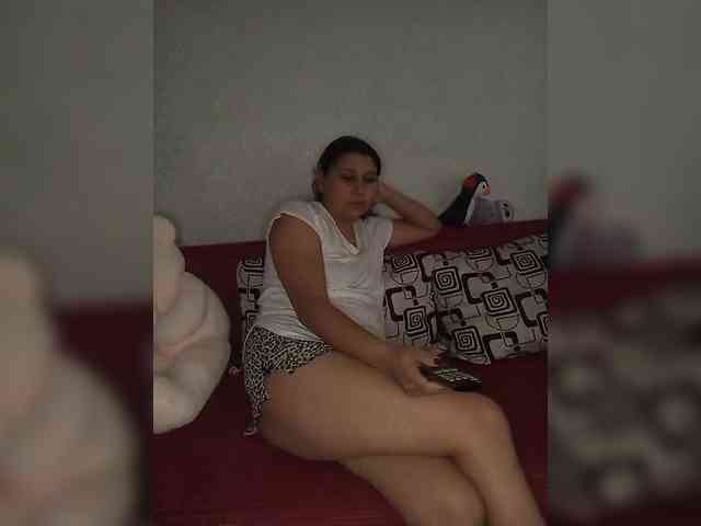 MaryHopkins webcam