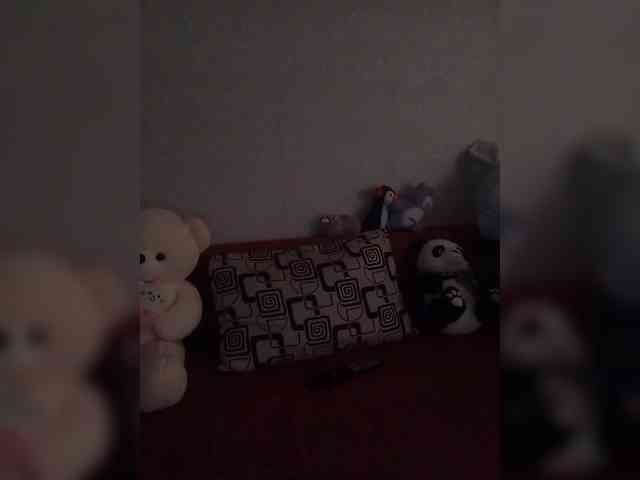 MaryHopkins webcam