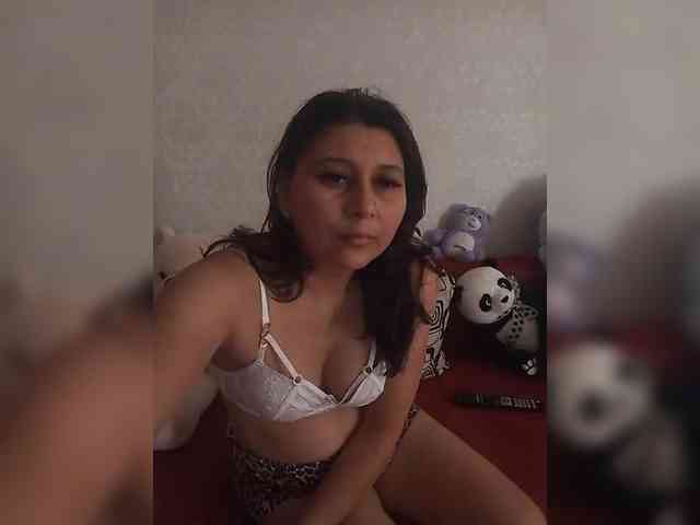 MaryHopkins webcam