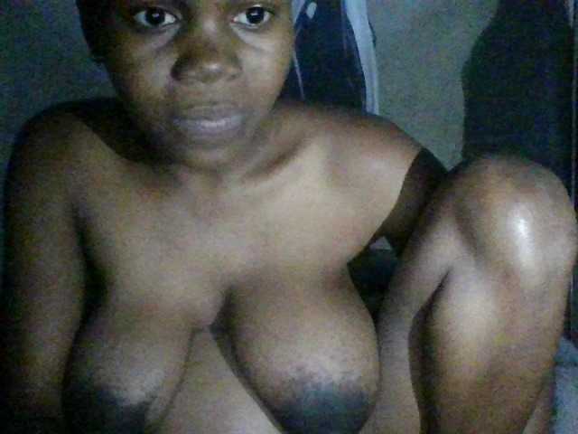 PrettyBelly from BongaCams