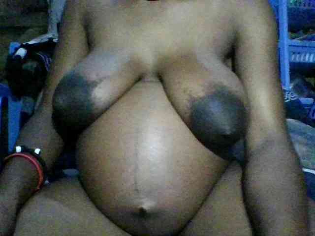 PrettyBelly webcam