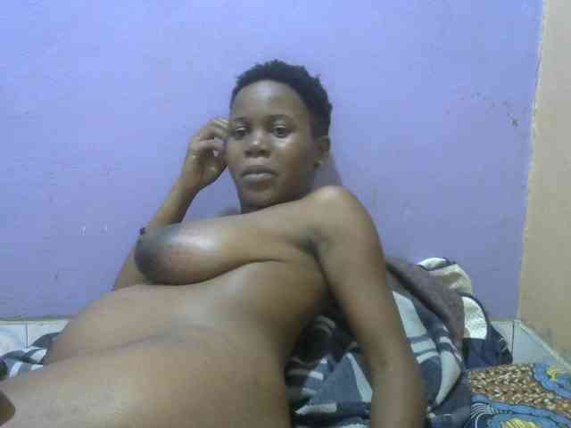 PrettyBelly webcam