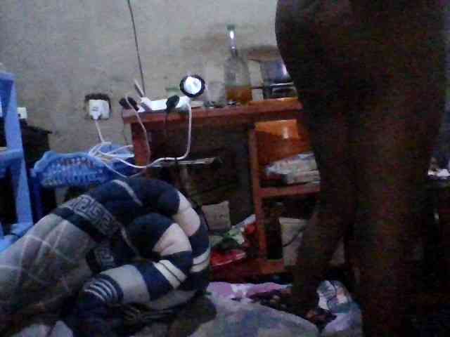 PrettyBelly webcam