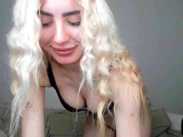 daeneryy webcam