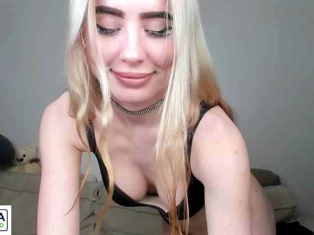 daeneryy webcam