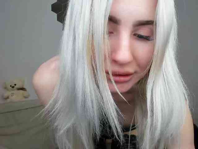 daeneryy webcam