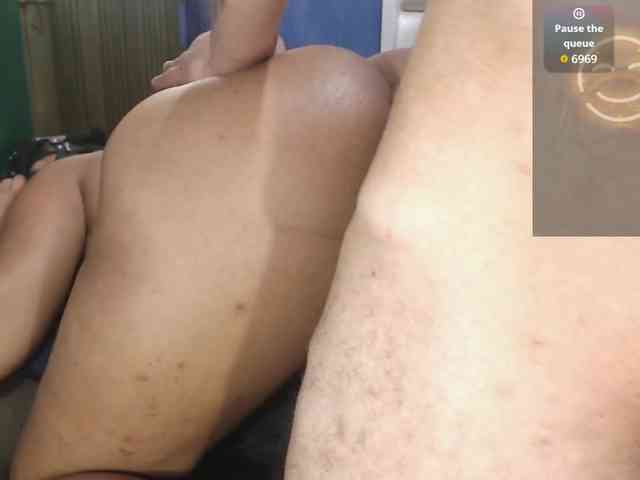 LeoAndKali webcam