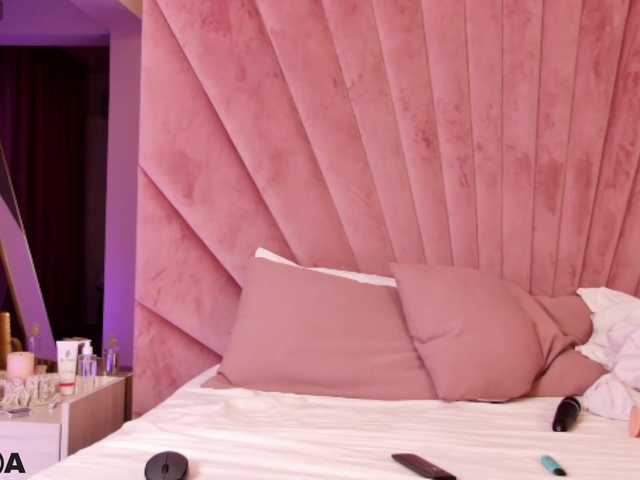 ChanelStorm's BongaCams show and profile