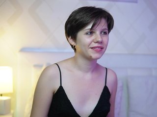 ArielleParis Porn Show