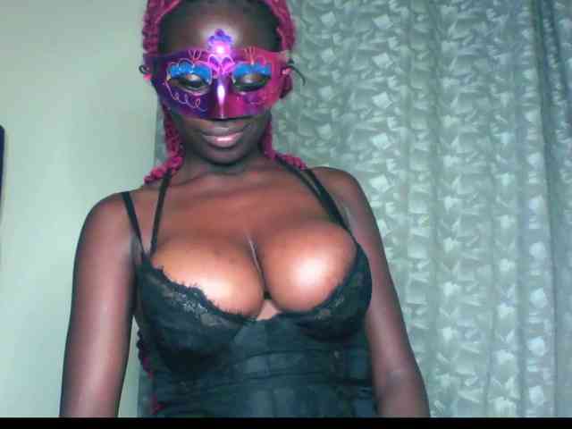 sexylavine Live Webcam on BongaCams