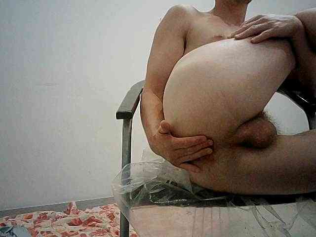 Vitalii12 Live Webcam on BongaCams