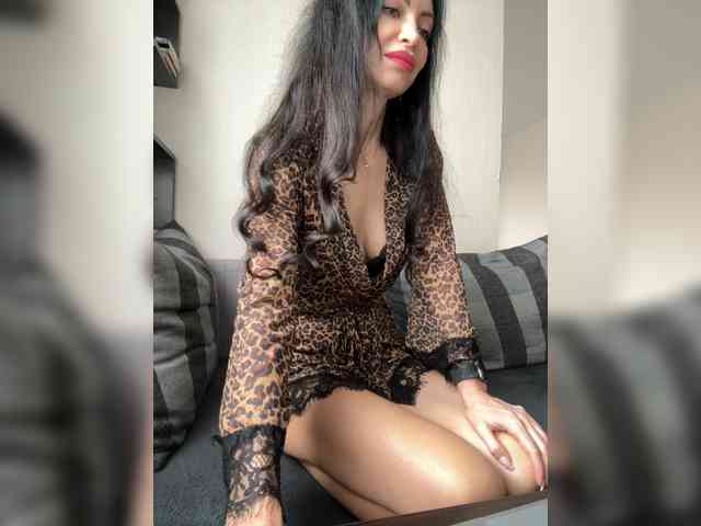 AdrienneBourget webcam