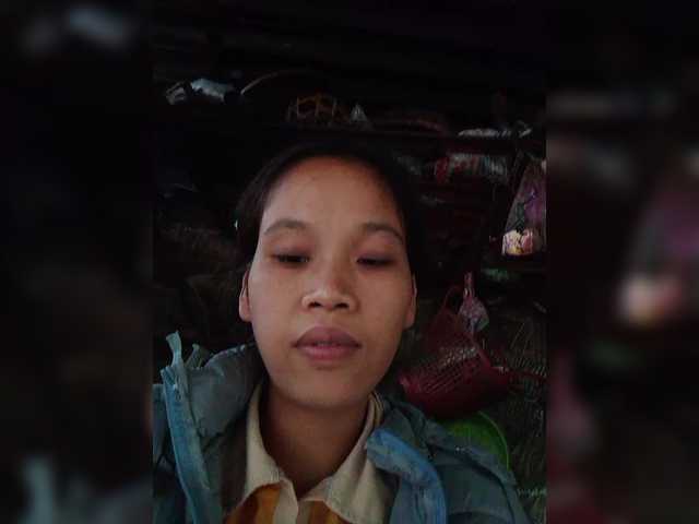 Babynhi90 webcam bongacams model stream image