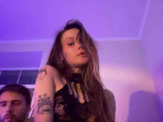 Kinnkymelanny Live Webcam on BongaCams