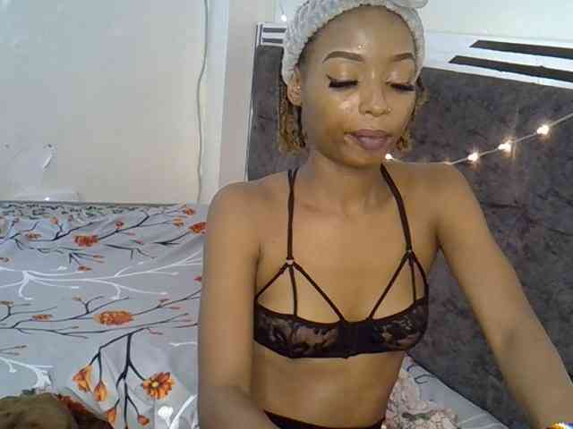 PetiteAlexa webcam