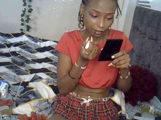 PetiteAlexa Live Webcam on BongaCams