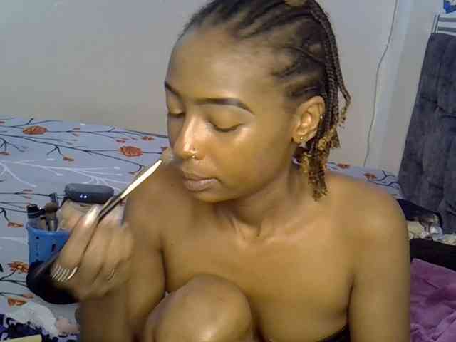 PetiteAlexa webcam