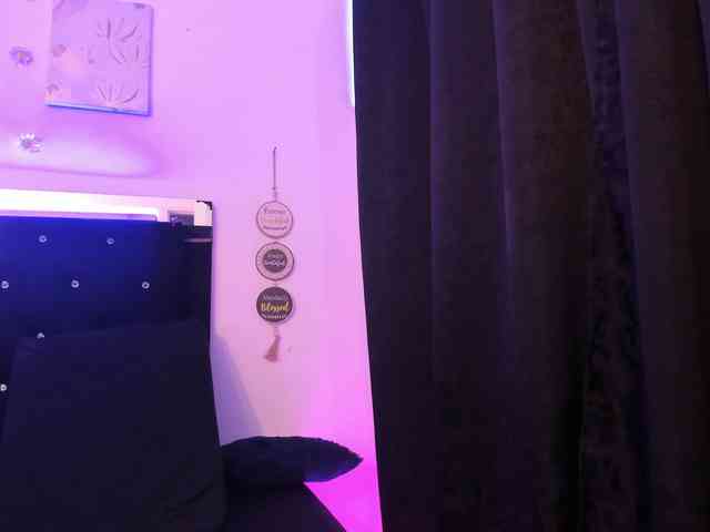 AkariRosetti webcam