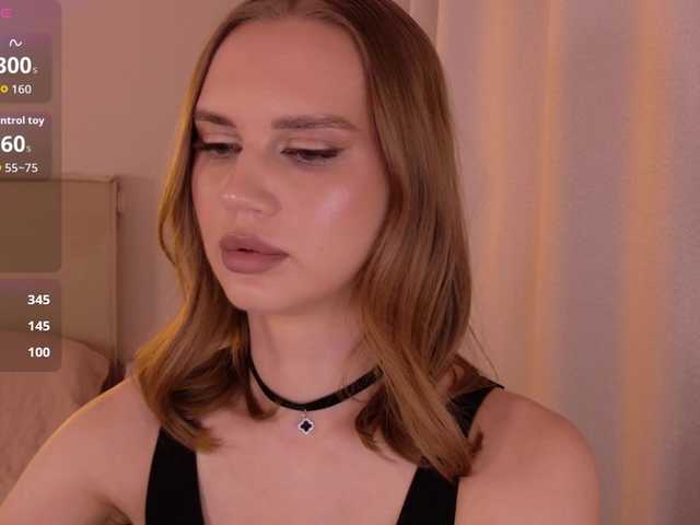 LunaTempt's BongaCams show and profile